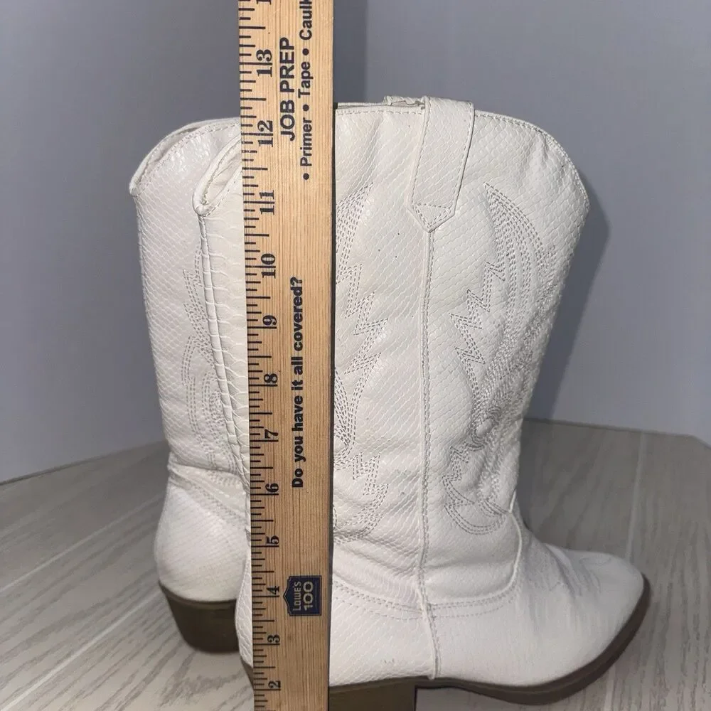 Coconuts by Matisse Gaucho Women’s Western Boots White Snake Print 10W